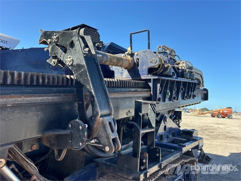 Universal Uni 250x400 Directional Drill 수평 굴착 장치