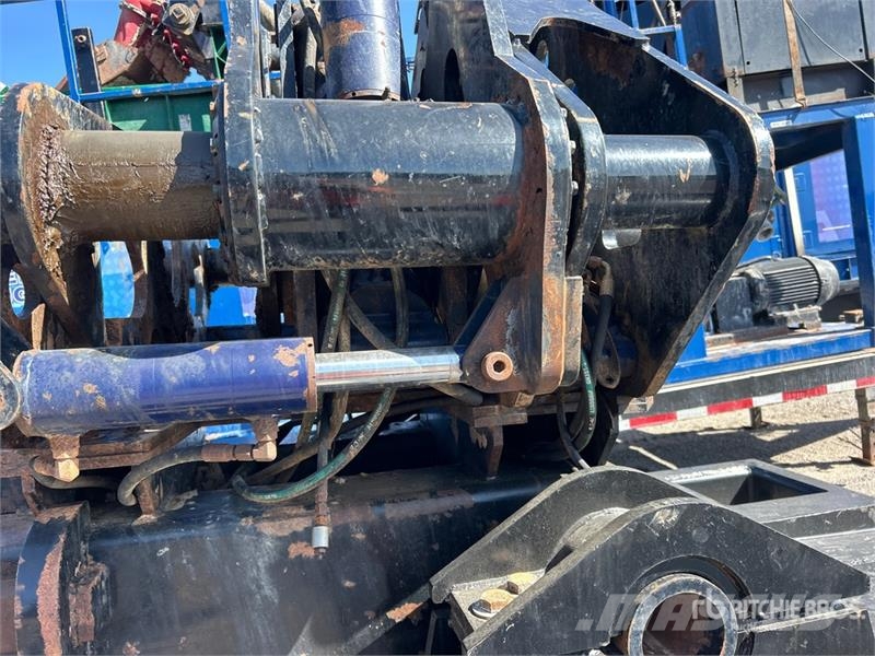 Universal Uni 250x400 Directional Drill 수평 굴착 장치