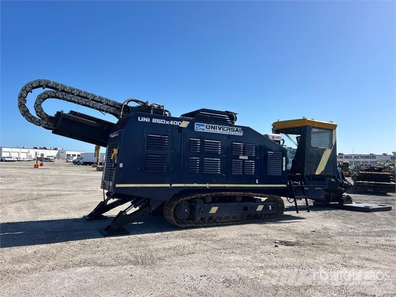 Universal Uni 250x400 Directional Drill 수평 굴착 장치