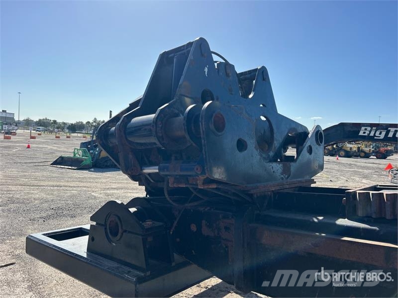 Universal Uni 250x400 Directional Drill 수평 굴착 장치