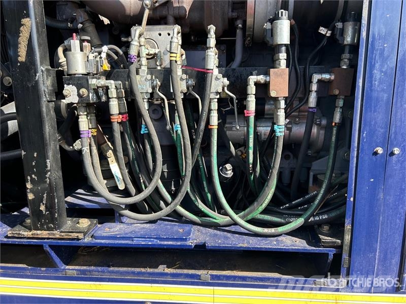 Universal Uni 250x400 Directional Drill 수평 굴착 장치