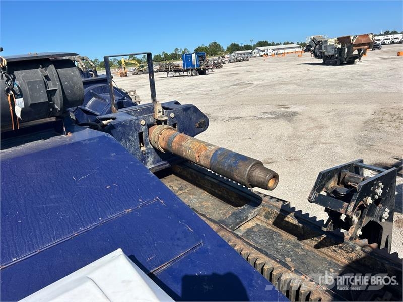 Universal Uni 250x400 Directional Drill 수평 굴착 장치