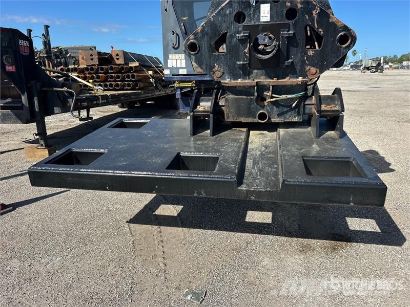 Universal Uni 250x400 Directional Drill 수평 굴착 장치