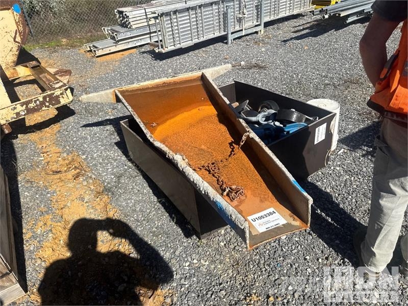  Unk Concrete Truck Chute 其他