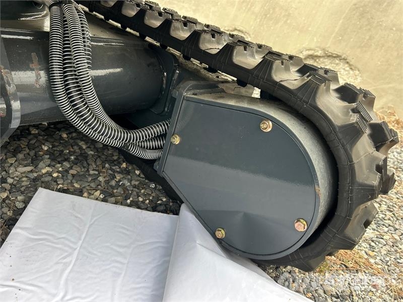  Unknown 322L-JBT Mini Excavator (Unused) حفارات صغيرة أقل من 7 طن (حفارات صغيرة)