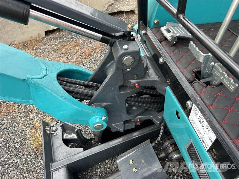  Unknown 322L-JBT Mini Excavator (Unused) حفارات صغيرة أقل من 7 طن (حفارات صغيرة)