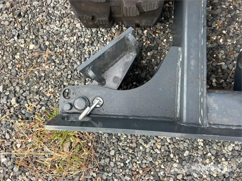  Unknown 322L-JBT Mini Excavator (Unused) حفارات صغيرة أقل من 7 طن (حفارات صغيرة)