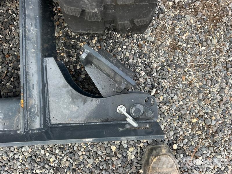 Unknown 322L-JBT Mini Excavator (Unused) حفارات صغيرة أقل من 7 طن (حفارات صغيرة)