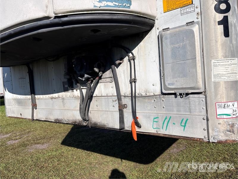 Utility 2000R 冷凍冷蔵トレーラー