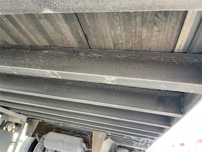 Utility 28 ft S/A Van Trailer Furgons