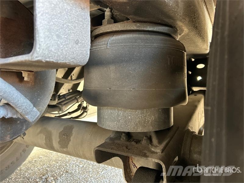 Utility 3000R نصف مقطورات بدرجة حرارة قابلة للضبط