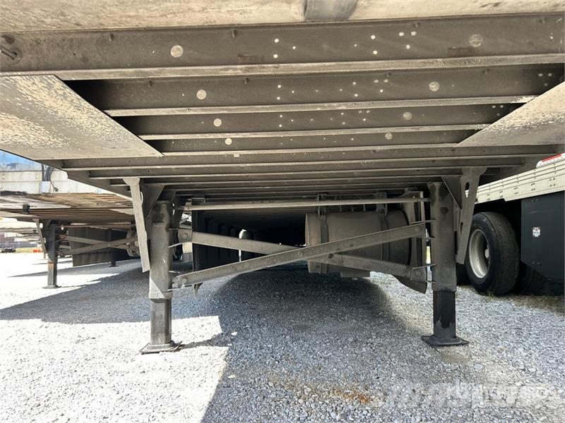 Utility 3000R Hladilne polprikolice