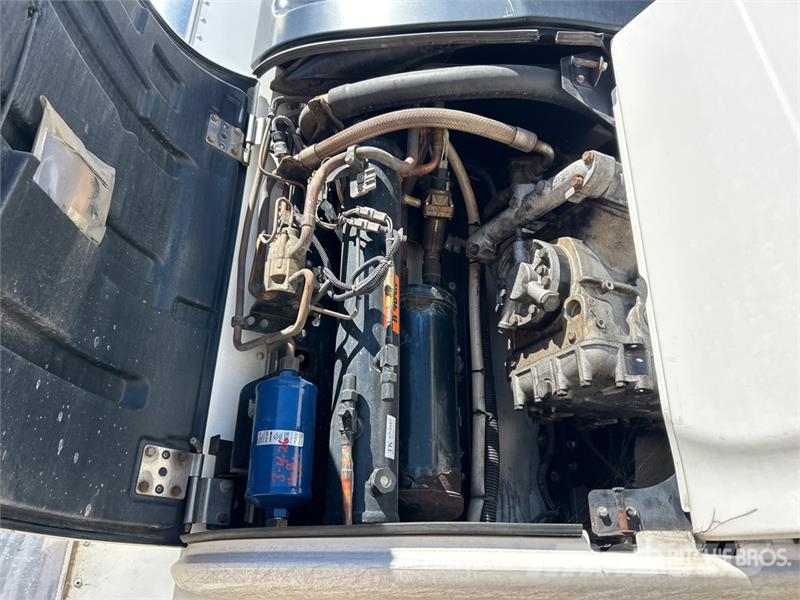 Utility 3000R Hladilne polprikolice