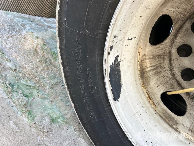 Utility 3000R Hladilne polprikolice