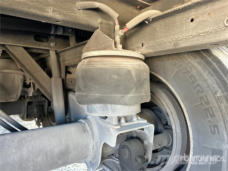 Utility 3000R Hladilne polprikolice
