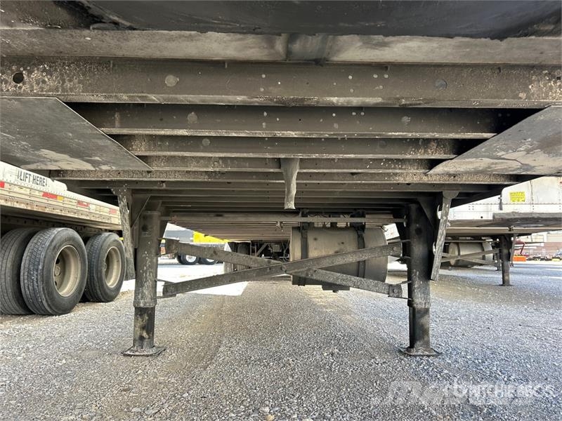 Utility 3000R Temperature controlled semi-trailers