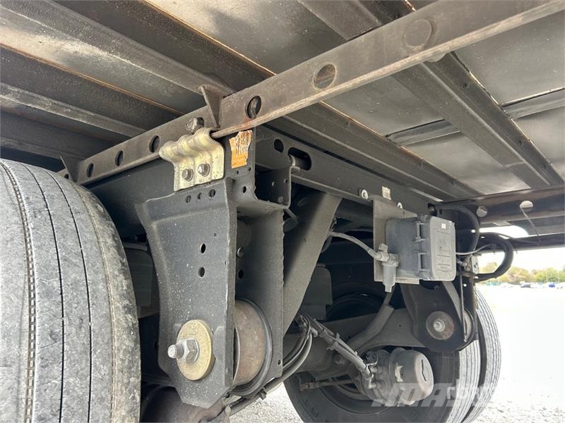 Utility 3000R Frysetrailer Semi