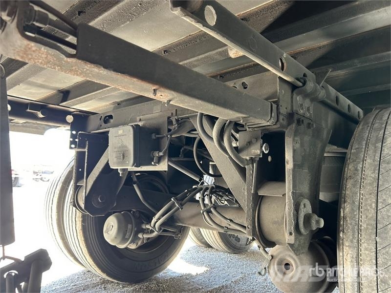 Utility 3000R نصف مقطورات بدرجة حرارة قابلة للضبط