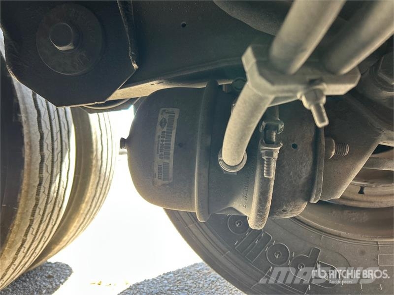 Utility 3000R نصف مقطورات بدرجة حرارة قابلة للضبط