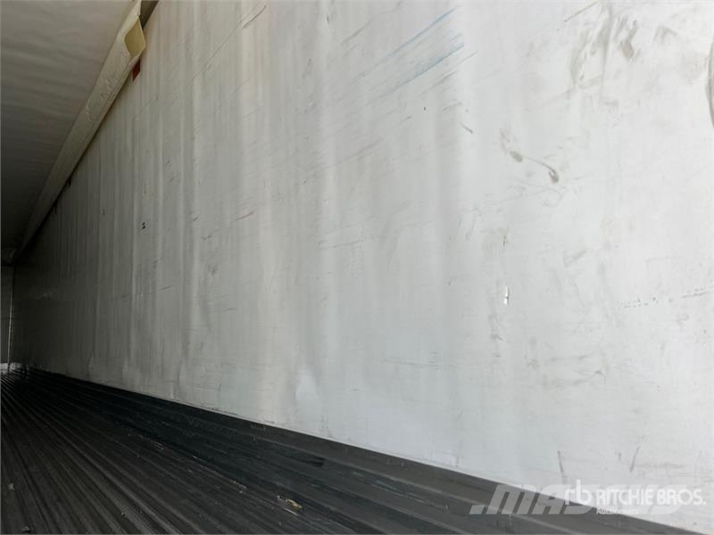 Utility 3000R Temperature controlled semi-trailers