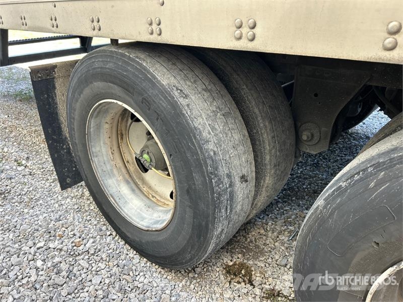 Utility 3000R Hladilne polprikolice