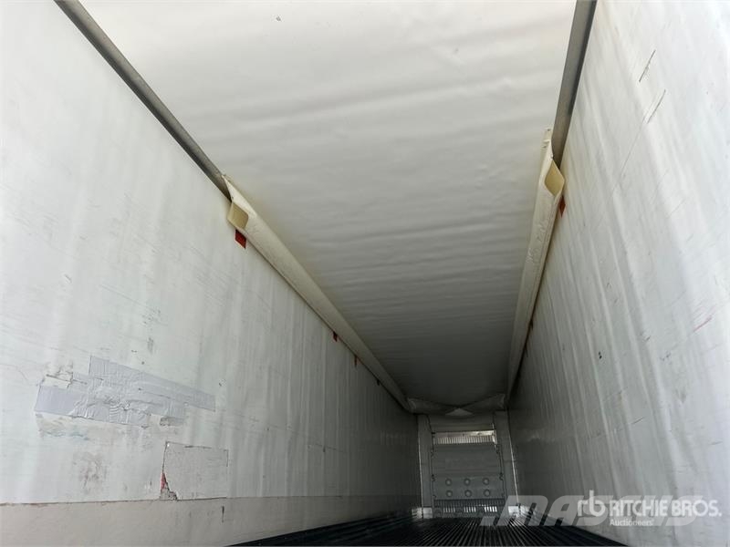 Utility 3000R Temperature controlled semi-trailers
