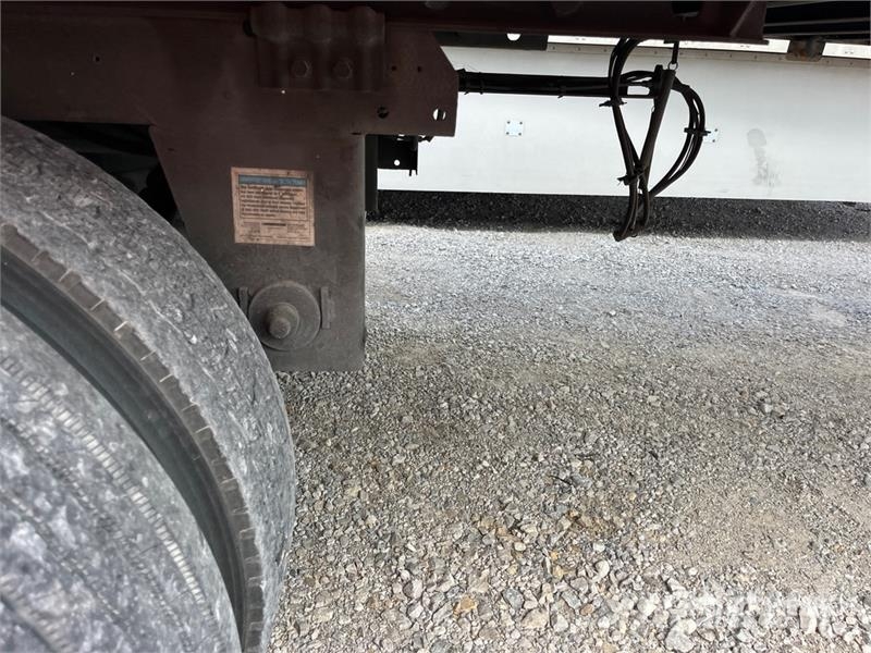 Utility 36 ft T/A Van Trailer 箱體拖車