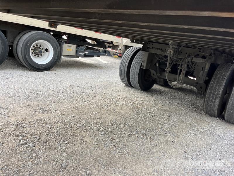 Utility 36 ft T/A Van Trailer 箱體拖車