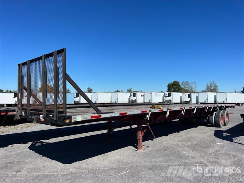 Utility 48 ft T/A Flatbed Trailer Platformy / Przyczepy z otwieranymi burtami
