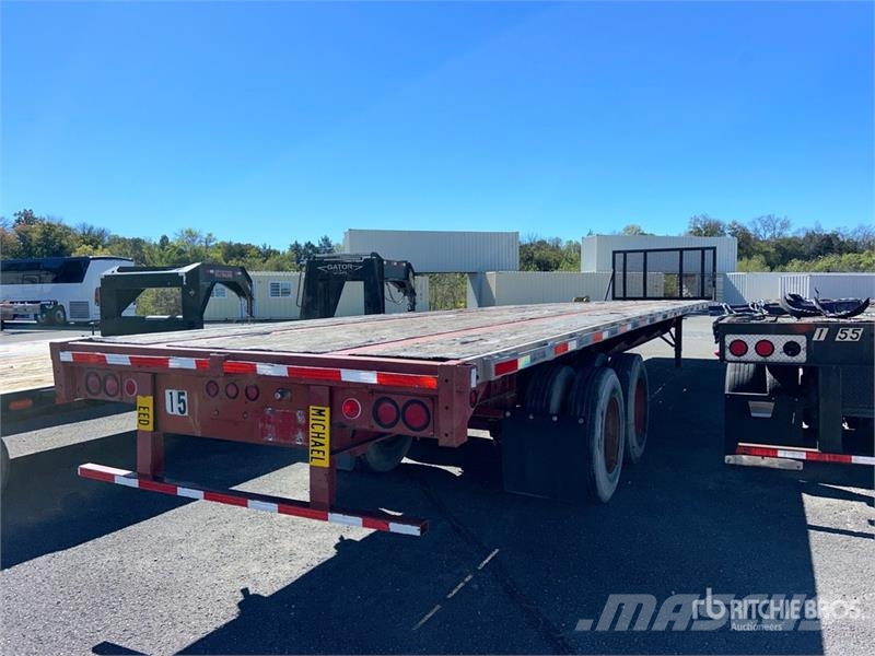 Utility 48 ft T/A Flatbed Trailer Platformy / Przyczepy z otwieranymi burtami