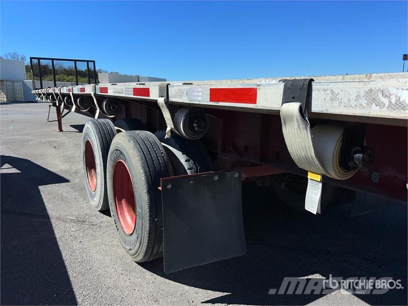 Utility 48 ft T/A Flatbed Trailer Platformy / Przyczepy z otwieranymi burtami