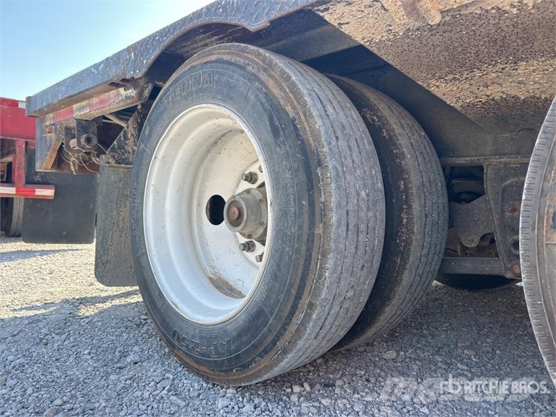 Utility 48 ft T/A Step Deck Trailer Caricatore basso