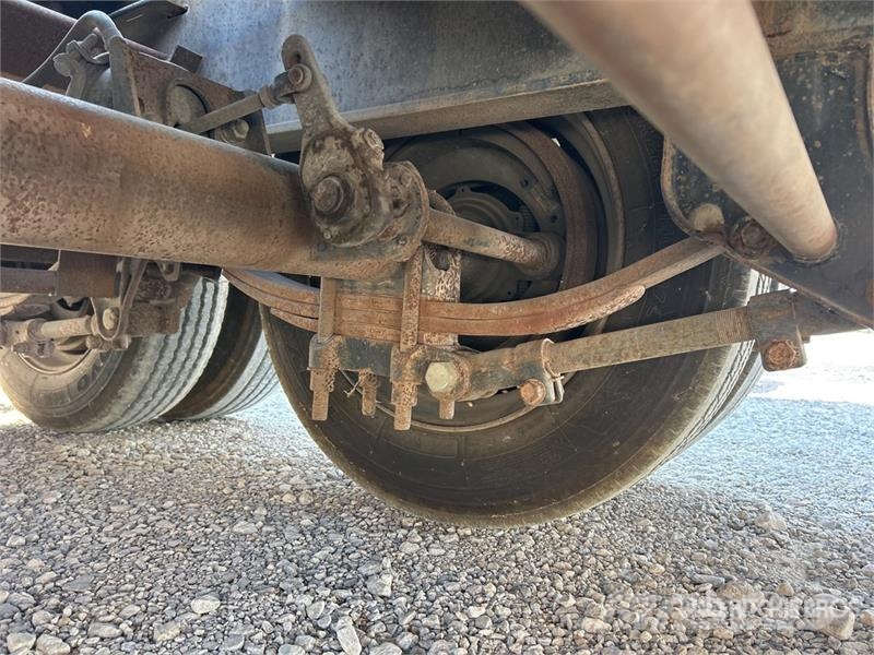 Utility 48 ft T/A Step Deck Trailer Caricatore basso