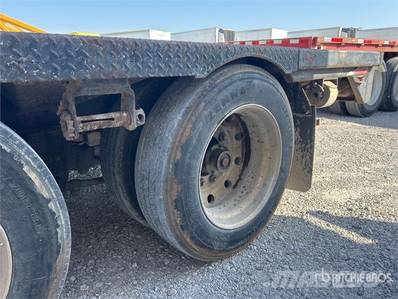Utility 48 ft T/A Step Deck Trailer Caricatore basso