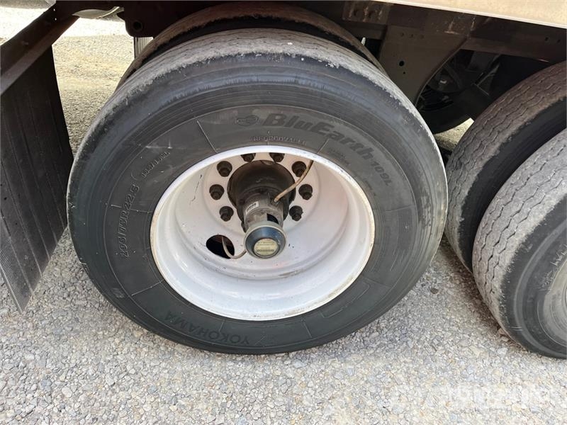 Utility 48 ft T/A Van Trailer 箱體拖車