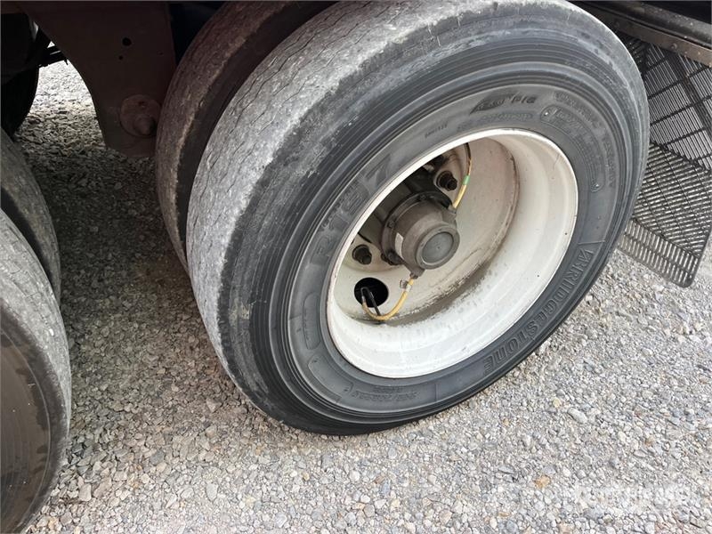 Utility 53 ft T/A Van Trailer 箱體拖車