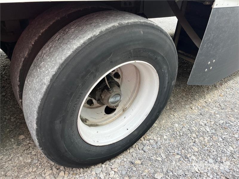 Utility 53 ft T/A Van Trailer 箱體拖車