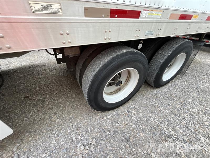 Utility 53 ft T/A Van Trailer Furgons