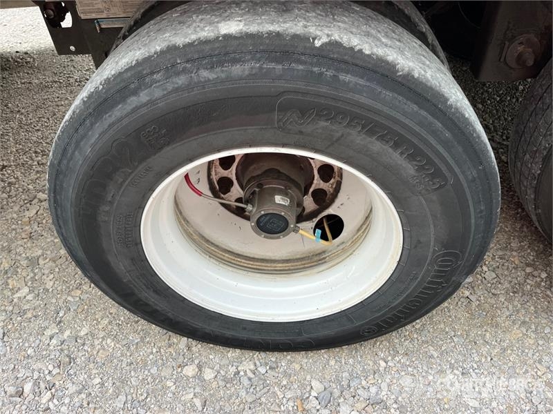 Utility 53 ft T/A Van Trailer Furgons