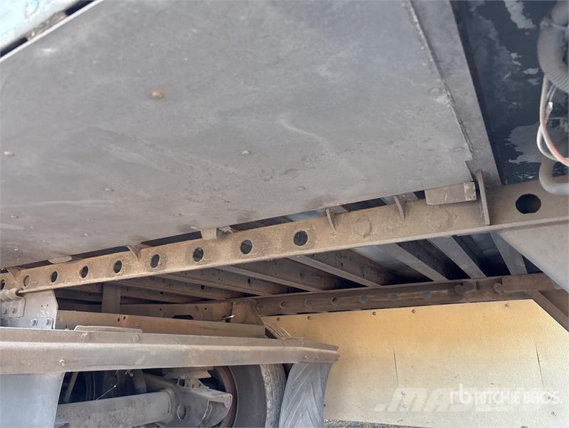 Utility 53 ft x 102 in T/A Refrigerated Trailer Semi remorque frigorifique