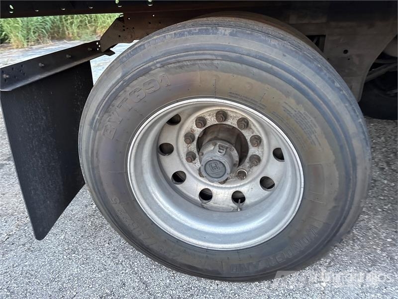Utility 53 ft x 102 in T/A Refrigerated Trailer Puspriekabės su izoterminiu kėbulu