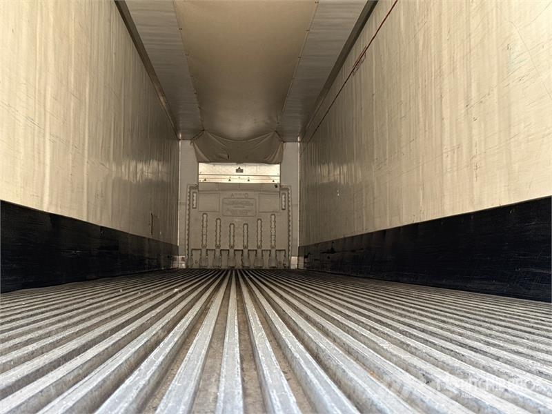 Utility 53 ft x 102 in T/A Refrigerated Trailer Полуприцепы-рефрижераторы