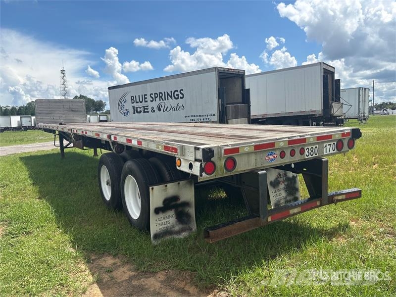 Utility FS2CHA 自卸半挂车