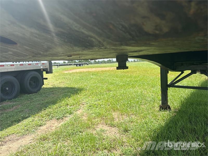 Utility FS2CHA 自卸半挂车