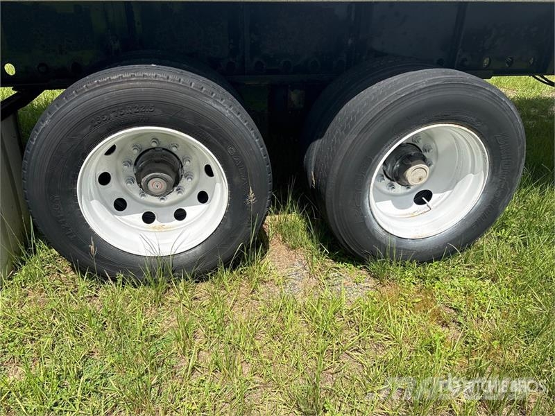 Utility FS2CHA 自卸半挂车