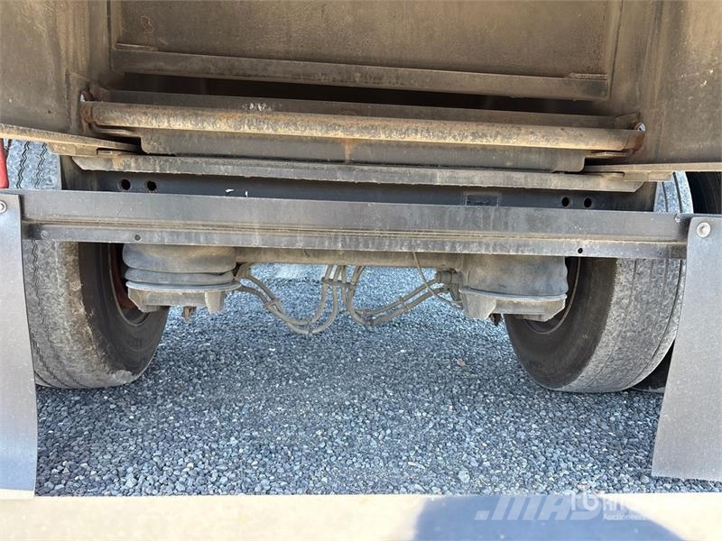 Utility FS2CHA 自卸半挂车
