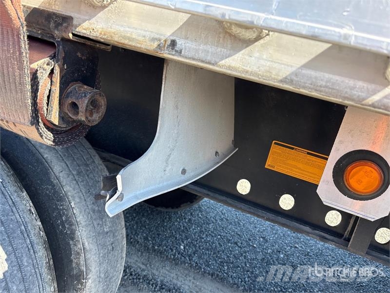 Utility FS2CHA 自卸半挂车