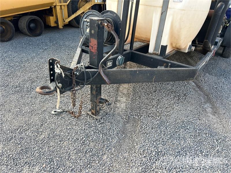 Utility Lo-K-Tor 800 gal T/A Vacuum Excavation Unit Accesorios y repuestos para equipo de perforación