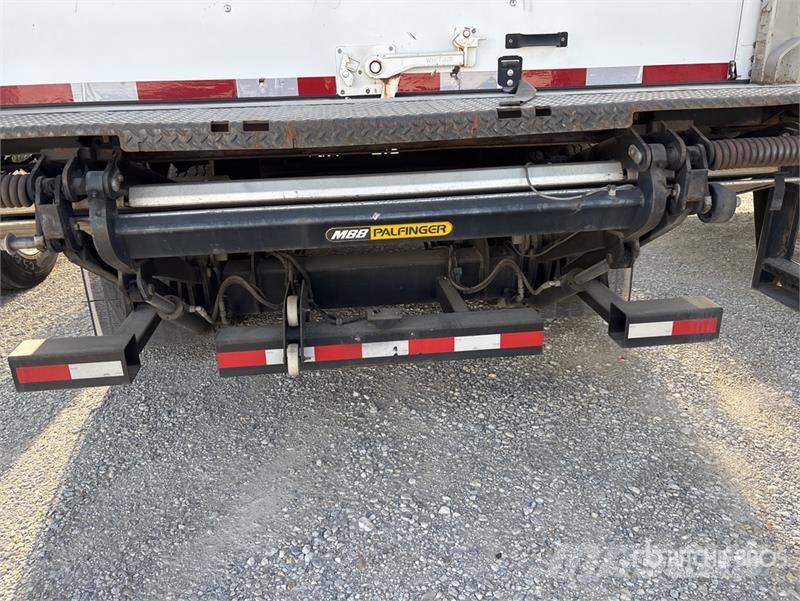 Utility VS2DX Box Trailers