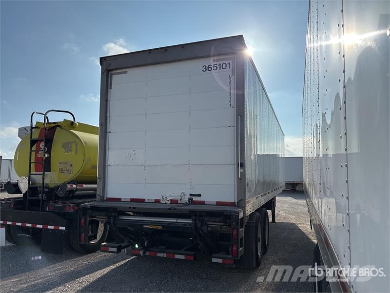 Utility VS2DX Box Trailers